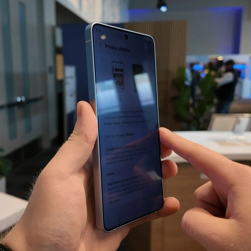 گوشی موبایل سامسونگ مدل Galaxy S26 Ultra حافظه 256 گیگابایت و رم 12 گیگابایت