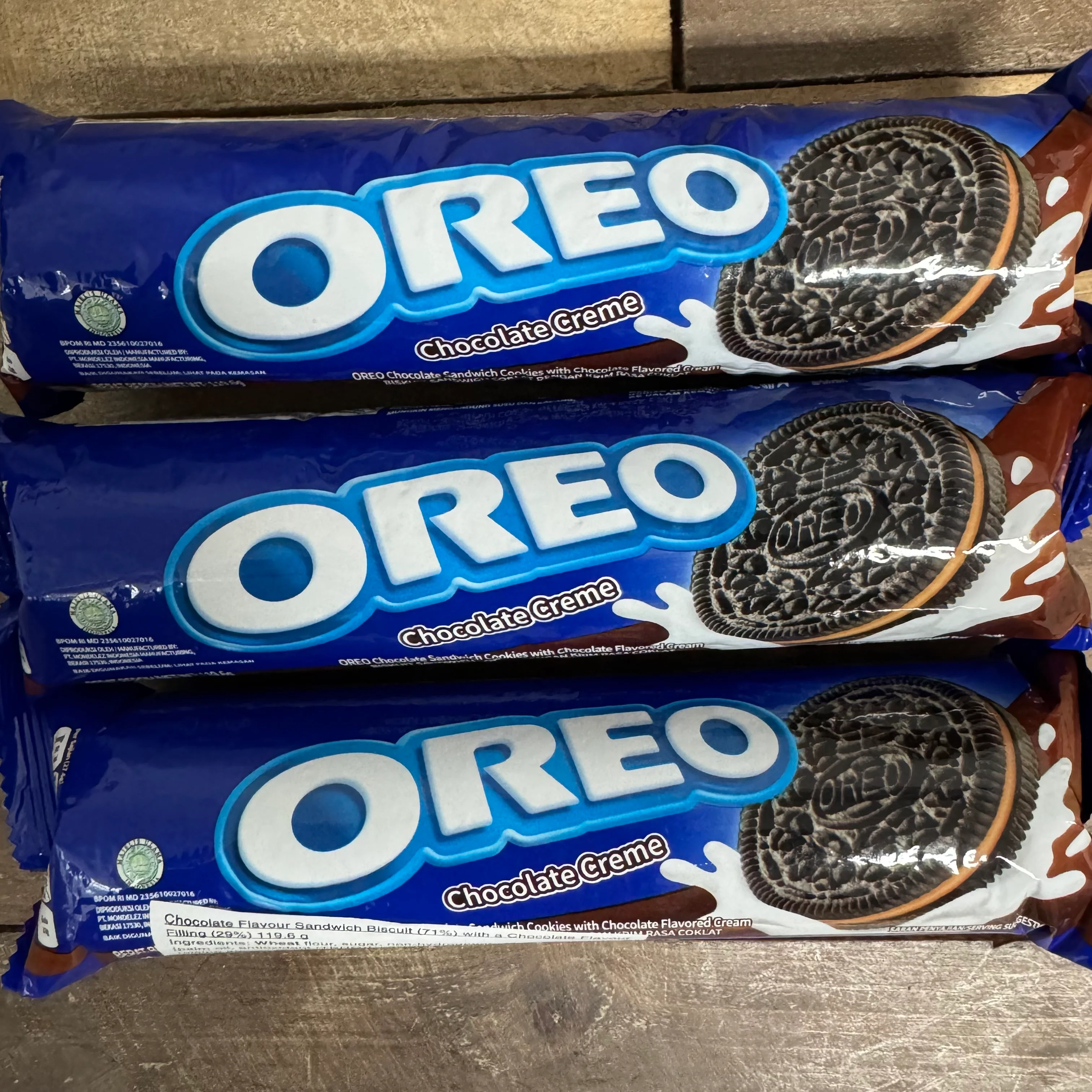 بیسکوییت اورئو oreo طعم کره بادام زمینی و شکلات وزن 120 گرم