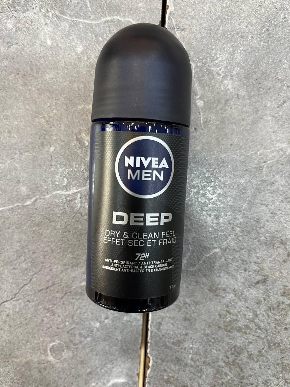 رول ضد تعریق مردانه نیوا nivea مدل deep dry and clean effect حجم 50 میلی لیتر